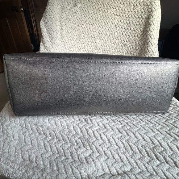 Coach Town Tote Metallic Gunmetal - Picture 4 of 7